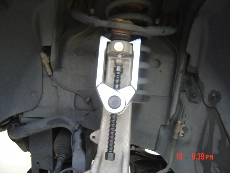 Replace front shocks 2000 jeep cherokee