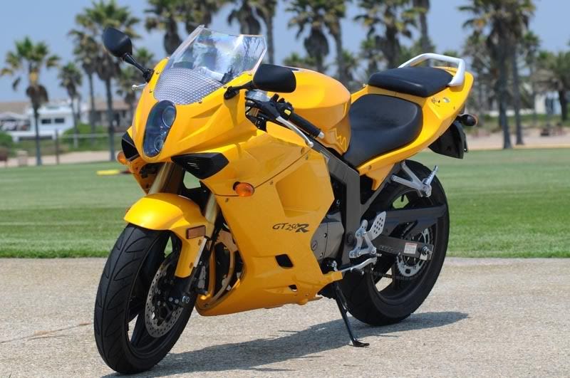 hyosung 250cc motorcycle