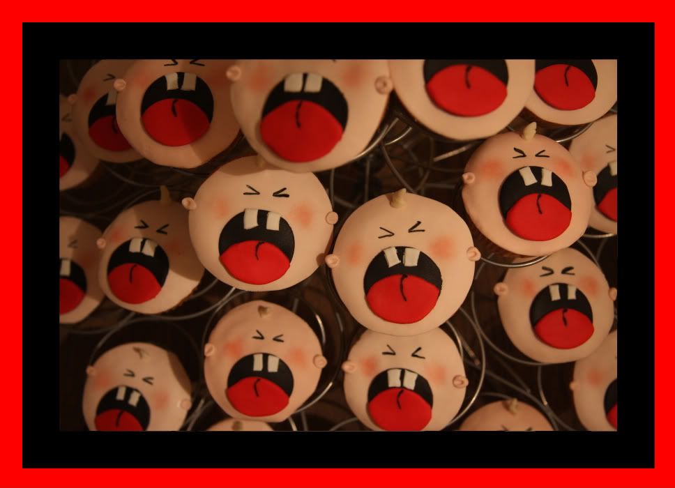 http://i111.photobucket.com/albums/n137/bonkiedebulldog/Taart%20en%20cupcakes/IMG_0113.jpg