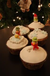 http://i111.photobucket.com/albums/n137/bonkiedebulldog/Taart%20en%20cupcakes/IMG_4484.jpg