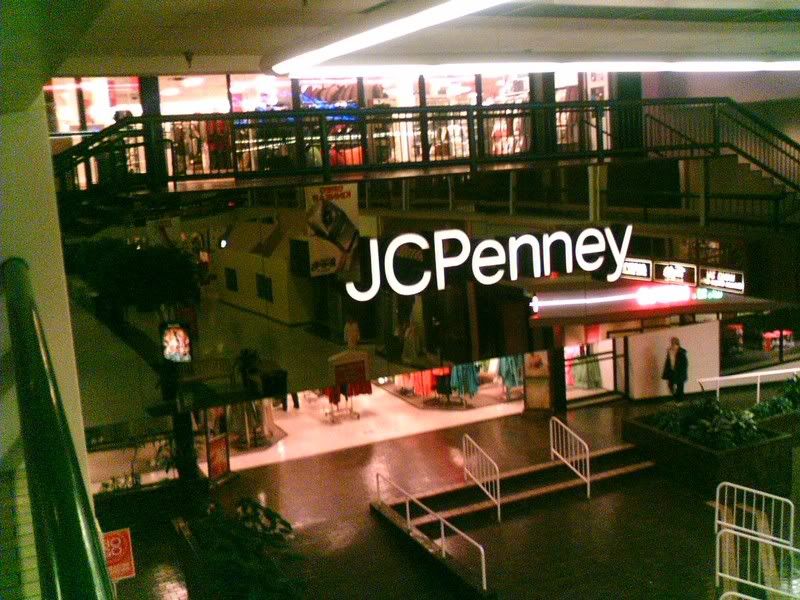 Pictures of Cottonwood Mall in Holladay (hair salon, neighborhood, to