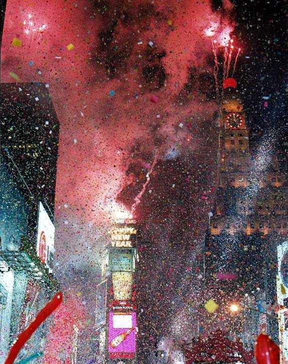 http://i111.photobucket.com/albums/n142/icecofedrm/HappyNewYearTS.jpg