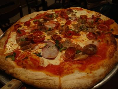 New York NY Manhattan USA Little Italy NOLITA Lombardi Lombardis Lombardi's Pizza Best Meilleure