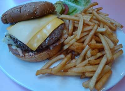 Restaurant Resto américain usa Paris St Michel Happy Days Diner Cheese Burger
