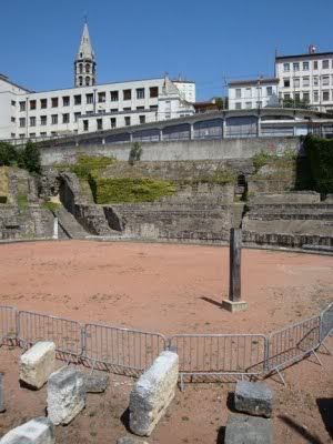 Lyon amphitheatre des trois 3 gaules gaule pentes croix rousse