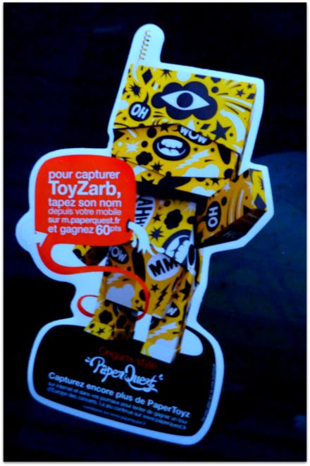 toyzarb orange telephonie mobile jeu papertoyz papertoys paper toys toyz pub publicite rue