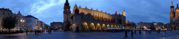 panorama rynek glowny place grand marche nuit cracovie