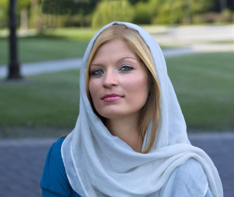 IMAGE: http://i111.photobucket.com/albums/n147/chrisa62401/CLASSMODELJULY18-3copydnsized.jpg