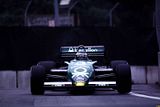 th_83detroit03Alboreto03.jpg