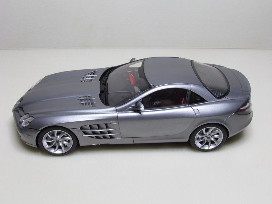Mercedes-Benz%20SLR%20McLaren%20057.jpg