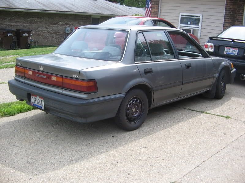 Gunmetal gray honda civic