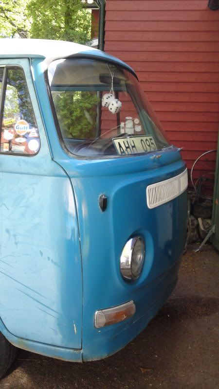 http://i111.photobucket.com/albums/n125/michz_2006/20110523799.jpg