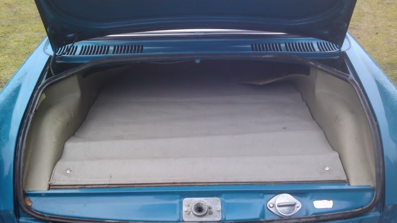 http://i111.photobucket.com/albums/n125/michz_2006/20111204775.jpg