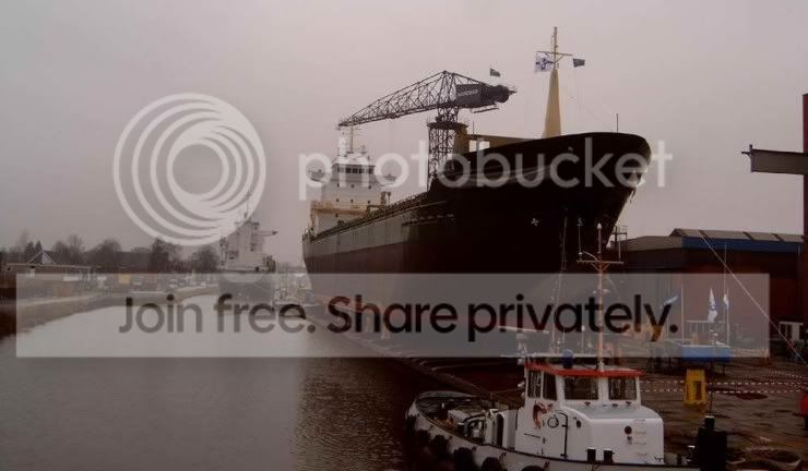 ship-launch-01.jpg
