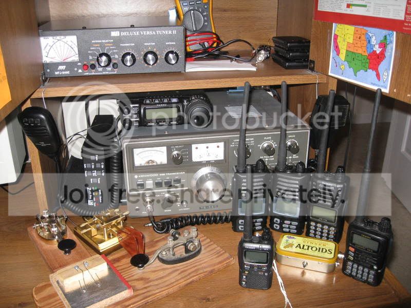 We need a shack image thread... So let's do it, show us your set up ...